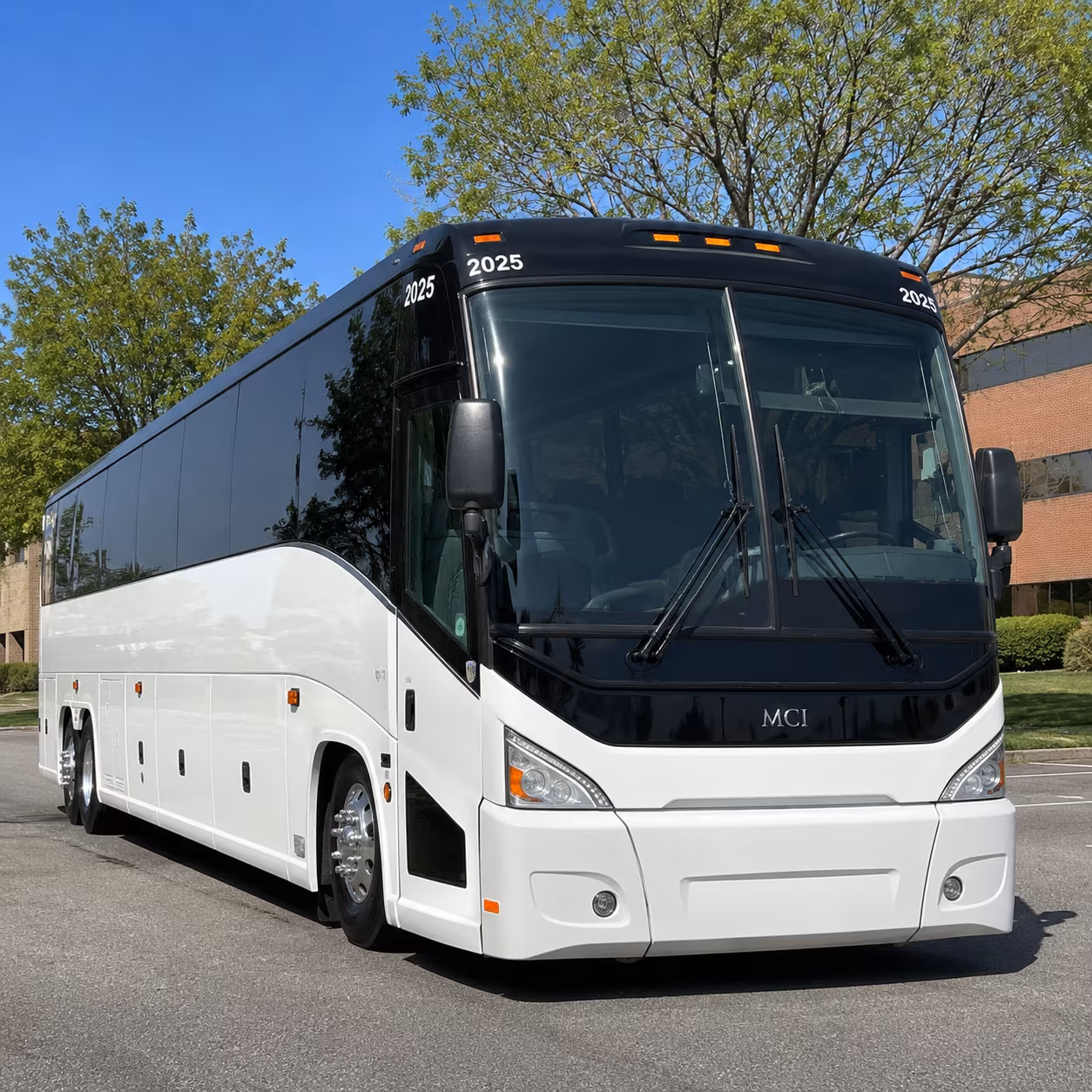 youth group and mission trip bus rentals for huntsville churches